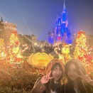 【画像】遠藤彩加里ちゃんと林仁愛ちゃんが『制服ディズニー』