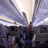 飛行機の座席の窓側か通路側かという究極の選択