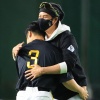 ソフトバンク近藤、試合前に日ハムの選手や新庄監督と交流