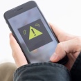 スマホがｷｭｲｷｭｲ！言うてから揺れるまでに出来ること