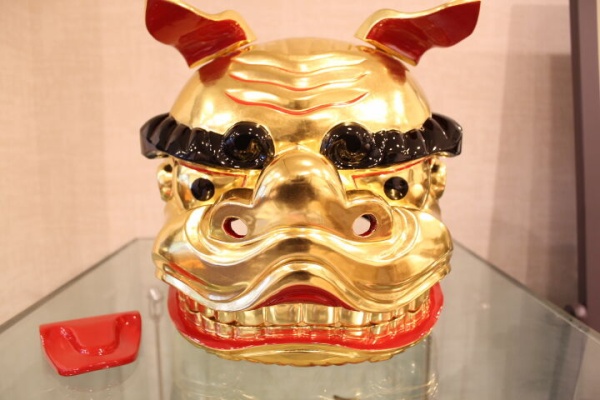 獅子舞　獅子頭 獅子舞の獅子頭