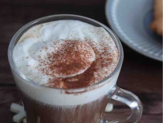 今年買って良かった家電ダントツ1位！コーヒーも紅茶もお茶も白湯も、有能すぎる1台【PR】