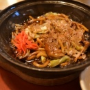 次の日も別の店で亀山みそ焼きうどんを食べていた