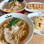 西区黒鳥にオープンしたラーメン店『FARMERS NOODLE STAND MAH』で『MAHラーチャン』『黒鳥こってり葱ラーメン』『MAH餃子』食べてみた。
