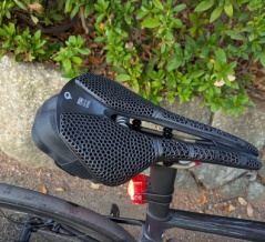 抜群の安定感と快適の両立 — Prologo NAGO R4 PAS 3DMSS TIROX を使ってみたリアルインプレ」