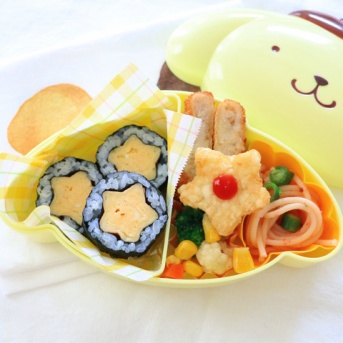 デコ弁初心者さんにおすすめ！巻くだけでかわいいのり巻き