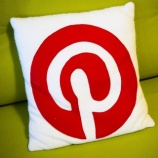 『【マジかよ】謎の画像共有サイトPinterestさん、ユーザー増えまくりで全世界4.5億人に到達！株価も絶好調で2019年NYSE上場来3倍に』の画像