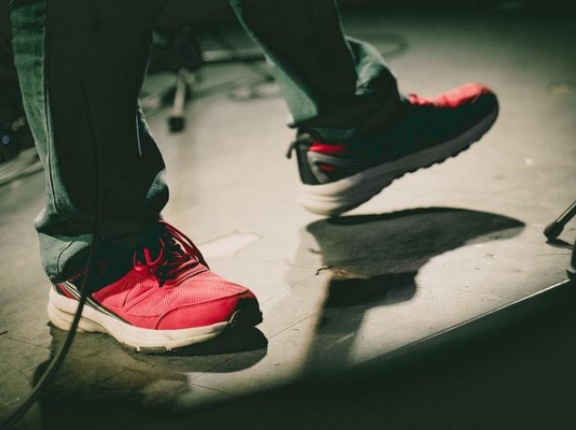  【衝撃画像】GLAYのメンバー、足が切断されてしまうｗｗｗｗｗｗｗ