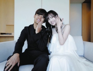 久保建英・福原遥夫婦　デート現場を目撃されていた