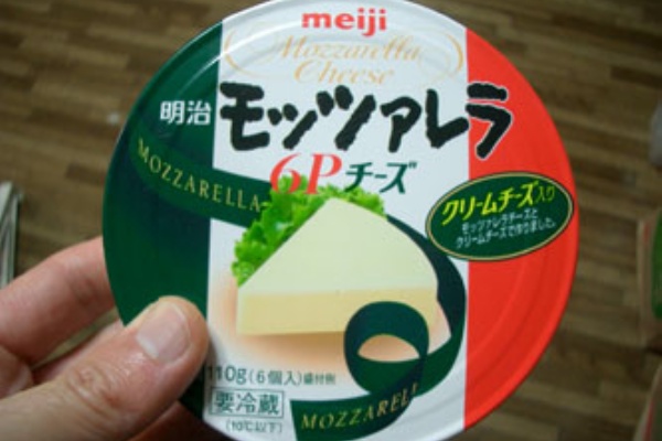 モッツァレラ6pチーズ 明治乳業 チーズ味 大好き