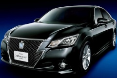 【画像あり】　女　子　ウ　ケ　の　い　い　高　級　車