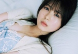【速報】筒井あやめ、最新ランジェリーで太ももとEカップ丸出し。ネット騒然wwwwwww