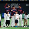 【悲報】村上と栗山監督の間に大きな壁が出来る
