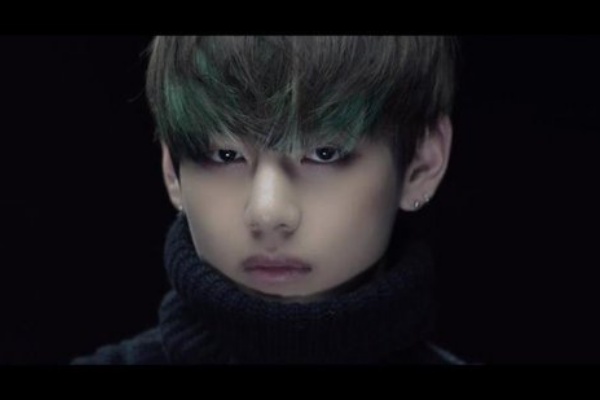 防弾少年団(BTS) - 猫子の毛玉様    BTS 2015 RUN サノク テヒョン NO防弾少年団 NOLIFE!!! - 2015年11月
