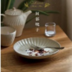 次読む本を探す森