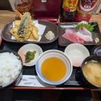 はなまる の 食いしん坊ツアー