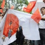 【中国】父親の「日本はいいぞ」発言に娘ブチギレ「中国人なら日本人が行った天をも踏みにじるような罪を胸に刻め！車を壊せ！」 動画が拡散しネットで大反響