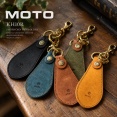 秋の鍵束に、育つ靴ベラ。MOTO KH10Rという小さな革の道具
