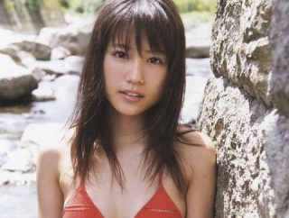 有村架純 1st写真集「深呼吸」の画像まとめ