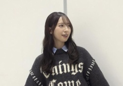 【朗報】金村美玖さん、リアミで太もも丸出しwwwwwwww
