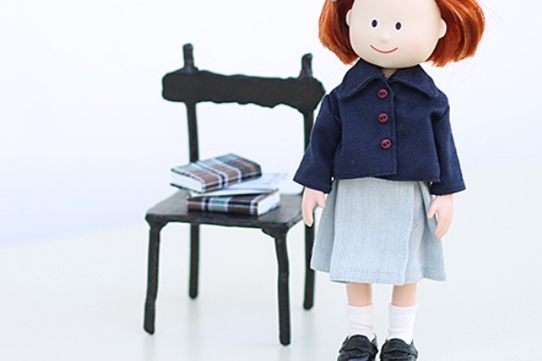 創作人形　洋人形　〈ブーツを履いている少女〉 佐々木 士甫 作/ 球体関節人形 オールビスクドール 「少女