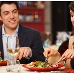 マナー厨「箸使い！ご飯一粒も残すな！クチャ音やめろ！左で箸持つな！」