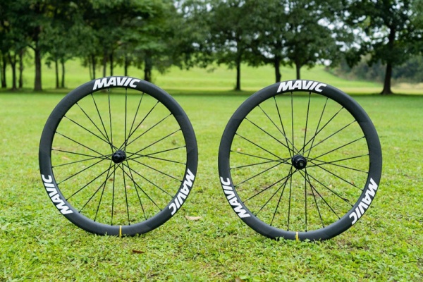 Mavic Cosmic Pro パリ ニース リミテッド Mavic Cosmic Pro パリ ニース リミテッド