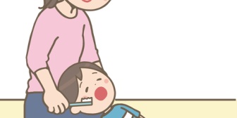 歯科衛生士の嫁が4歳息子の歯磨きをするとき、高確率で泣かす。馬鹿なのかな。