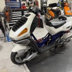 カスタムバイクショップYon-SIGN