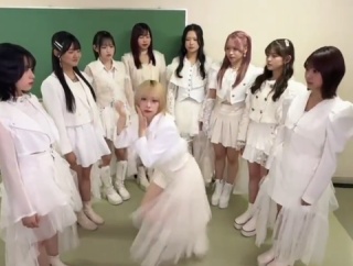 【緊急】アンジュルムさん、ついに謎の儀式を始める