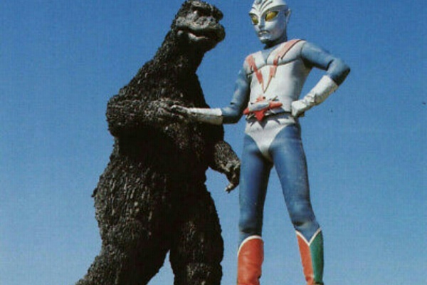 特撮アラフィーｚ 年01月