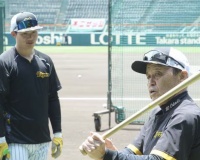 森下と岡田監督の距離感が話題に　大好き！！！というわけではなさそう？