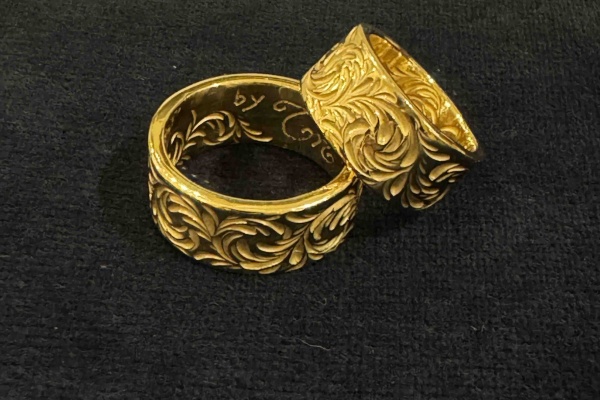 スタジオT&Y全金唐草リング（18k）美品 STUDIO T&Y Blog - 唐草彫り