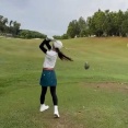 実はゴルフのコソ練をしていた青海ひな乃、コースデビュー⛳️! スイングが本格的💚