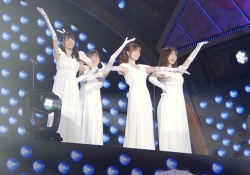 【乃木坂46】賀喜遥香ちゃん、腕が折れそうなくらい細い・・・・・