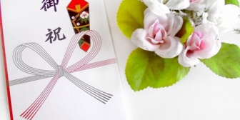 嫁が家建てた元カレ夫婦の新居に行くって言ってるんだけど、それに対して嫌悪感抱くのって俺だけ？