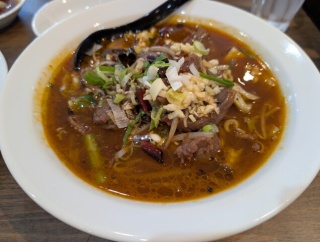 四川風牛肉煮込み