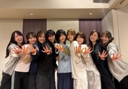 【速報】弓木奈於と林瑠奈の先っちょ、触れ合ってしまう