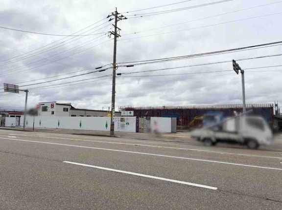 石川県金沢市金石本町にドラッグストア『クスリのアオキ 金石店』がオープンするらしい。
