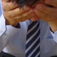 【緊急】仕事のストレスで窓から飛び降りたワイ、無事こうなる
