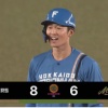石井一成　9試合連続安打　ダメ押しの適時二塁打