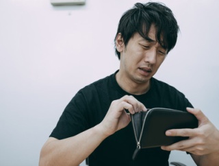 キャッシュレスあるし「ハイブランドの財布」ってガチで無意味だよな