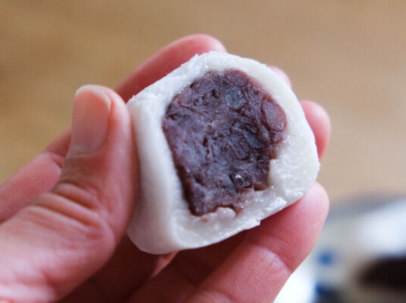 全国に36店舗あって銀座に本社がある大和にもある和菓子店はどこ？【やまとクイズ】