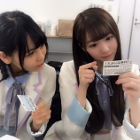 『[=LOVE] はなまるうどんのイコラブ定期券 にサインを！ カキカキ…✍ 【イコールラブ】』の画像