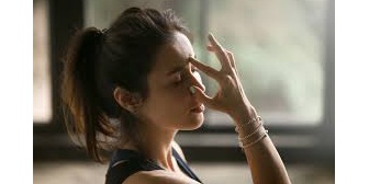 私が6年生になるときに母が再婚して出来た新しい父の家に引っ越してからの出来事が、フラッシュバックして苦しくておかしくなりそになった