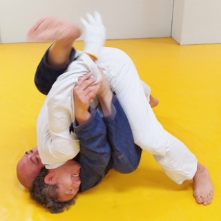 【柔術道場】ストライプル早稲田☆ヒルマ道場