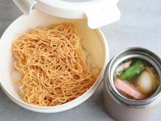 朝から作れる皿うどんのお弁当