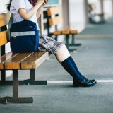 【画像】ムチムチJK「あ、お疲れ様です」⇒！