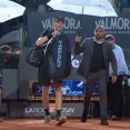 シナーvsメドベ、6-2,5-7,4-2で順延へ！！ローマ決勝行くのはどっち？
