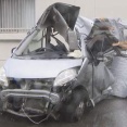 彦根市で女性2人死亡の交通事故｜高校生・大学生が乗車、軽自動車がセンターライン超え電柱衝突